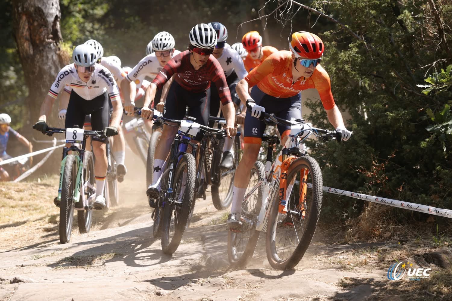 Pivors Eiropas junioru čempionātā MTB XCO krosā finišē 40. vietā