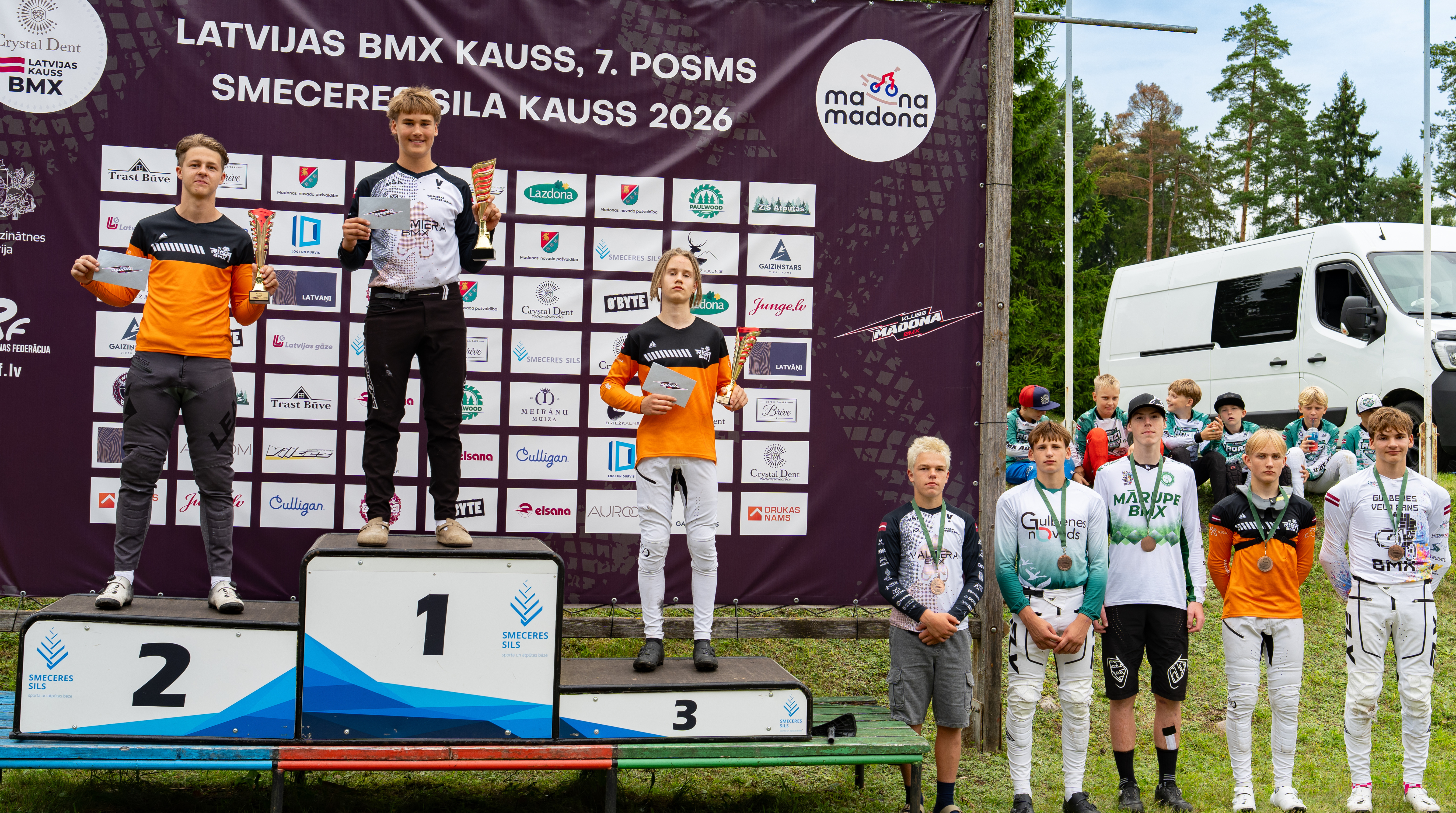 Madonā aizvadīts “Crystal Dent” BMX Latvijas kausa posms un godināti pasaules čempionāta izcilnieki + FOTO GALERIJA