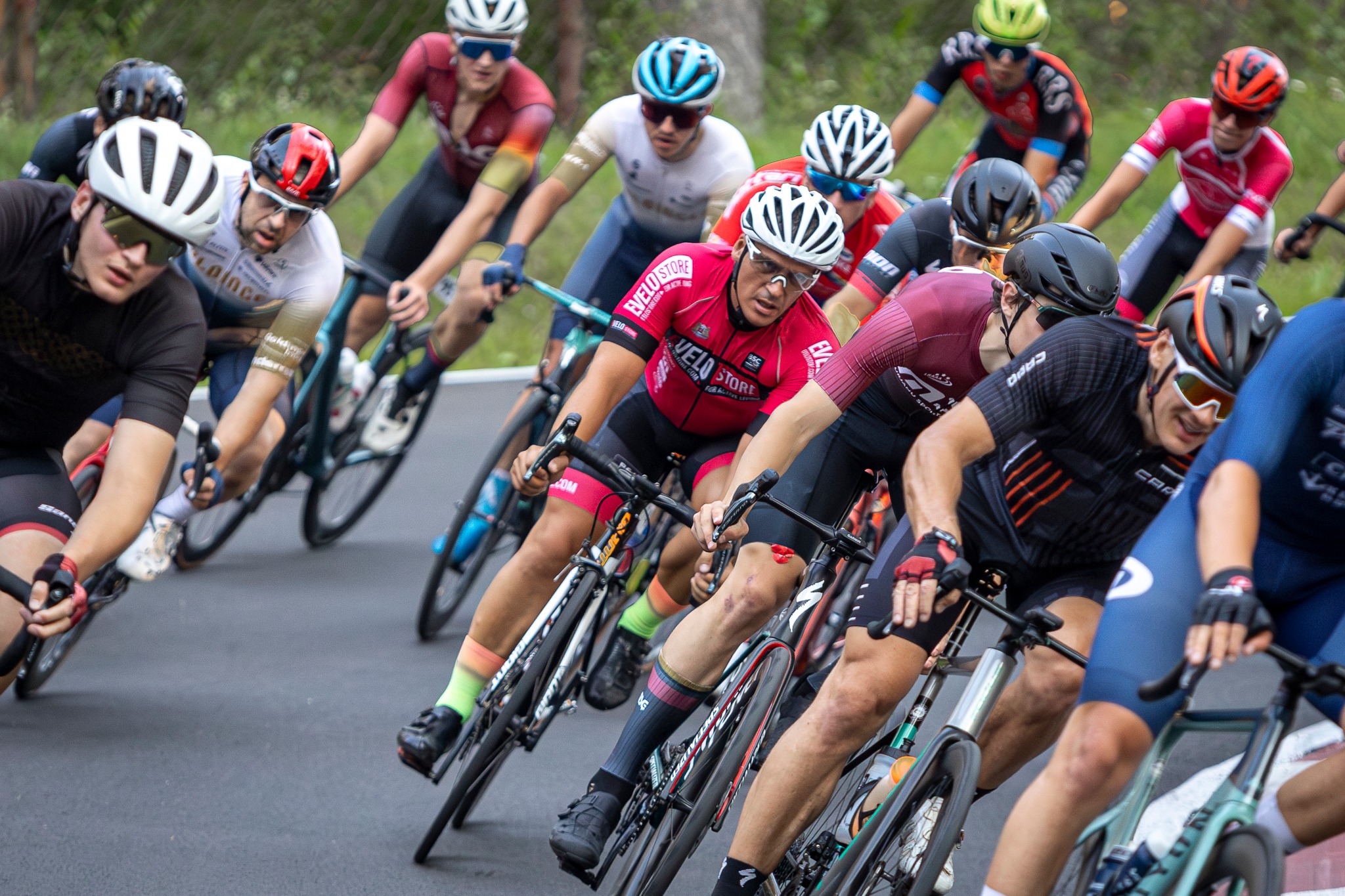 Medaļas saņemt aicināti 2024. gada Latvijas kausu šosejā, MTB un Gravel riteņbraukšanā vecuma grupu laureāti (REZULTĀTI)