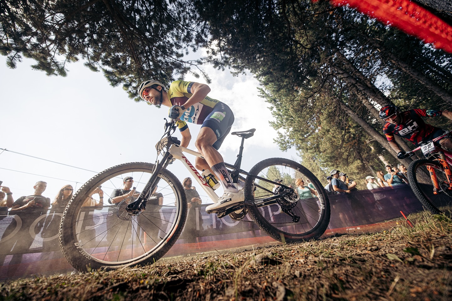 Blūms finišē 41. vietā Pasaules kausa posmā MTB XCO krosā Andorā