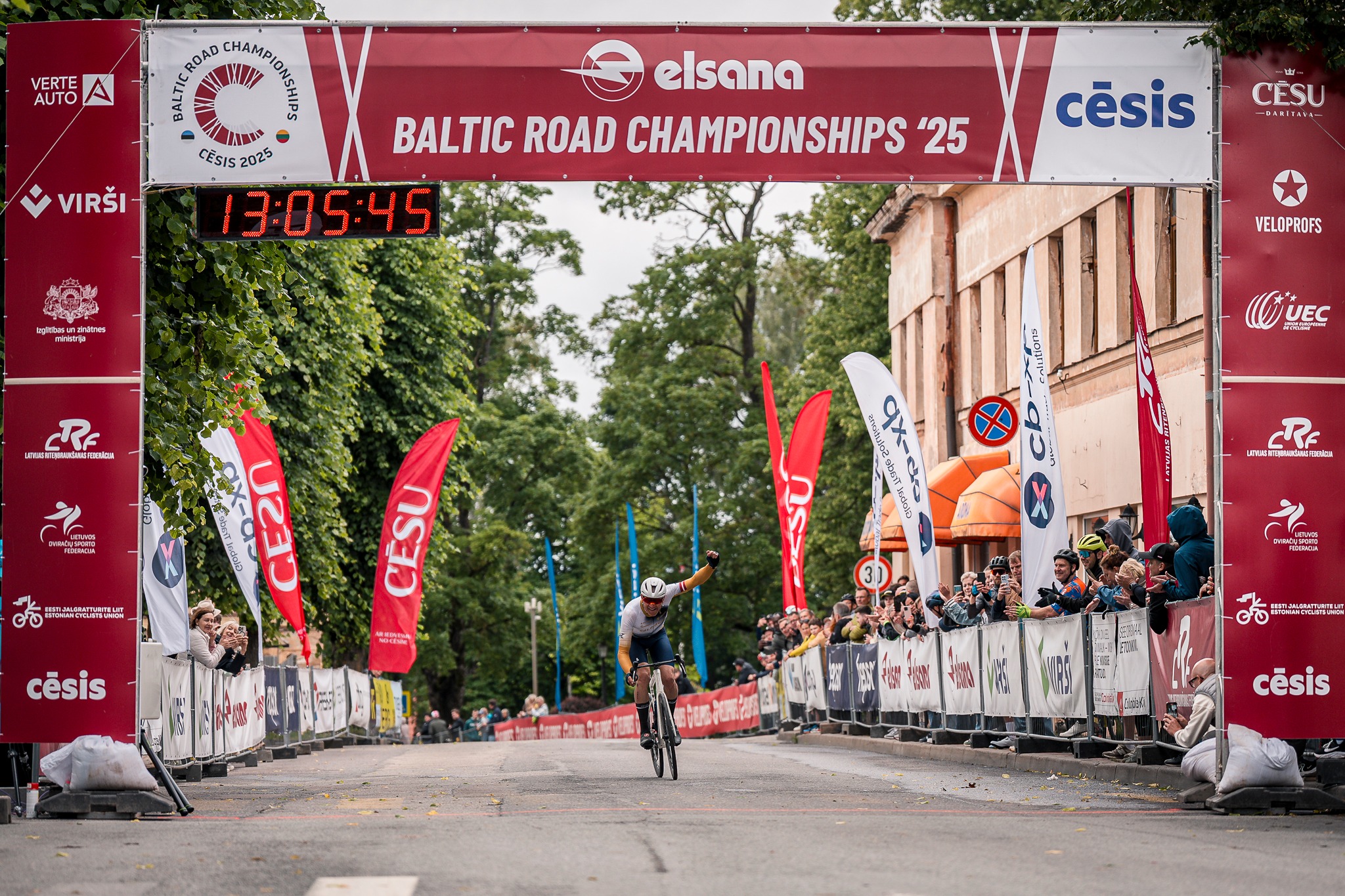 Elsana BČ trešajā dienā Vēvers spoži triumfē M45 - 64 braucienā; Cirvelis otrais M19 - 44 startā (FOTO GALERIJA + REZULTĀTI) 