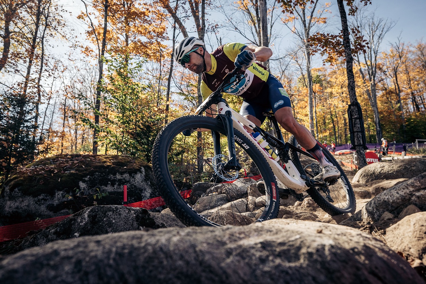 Blūms PK MTB XCO krosa noslēdzošajā posmā finišē 42. vietā
