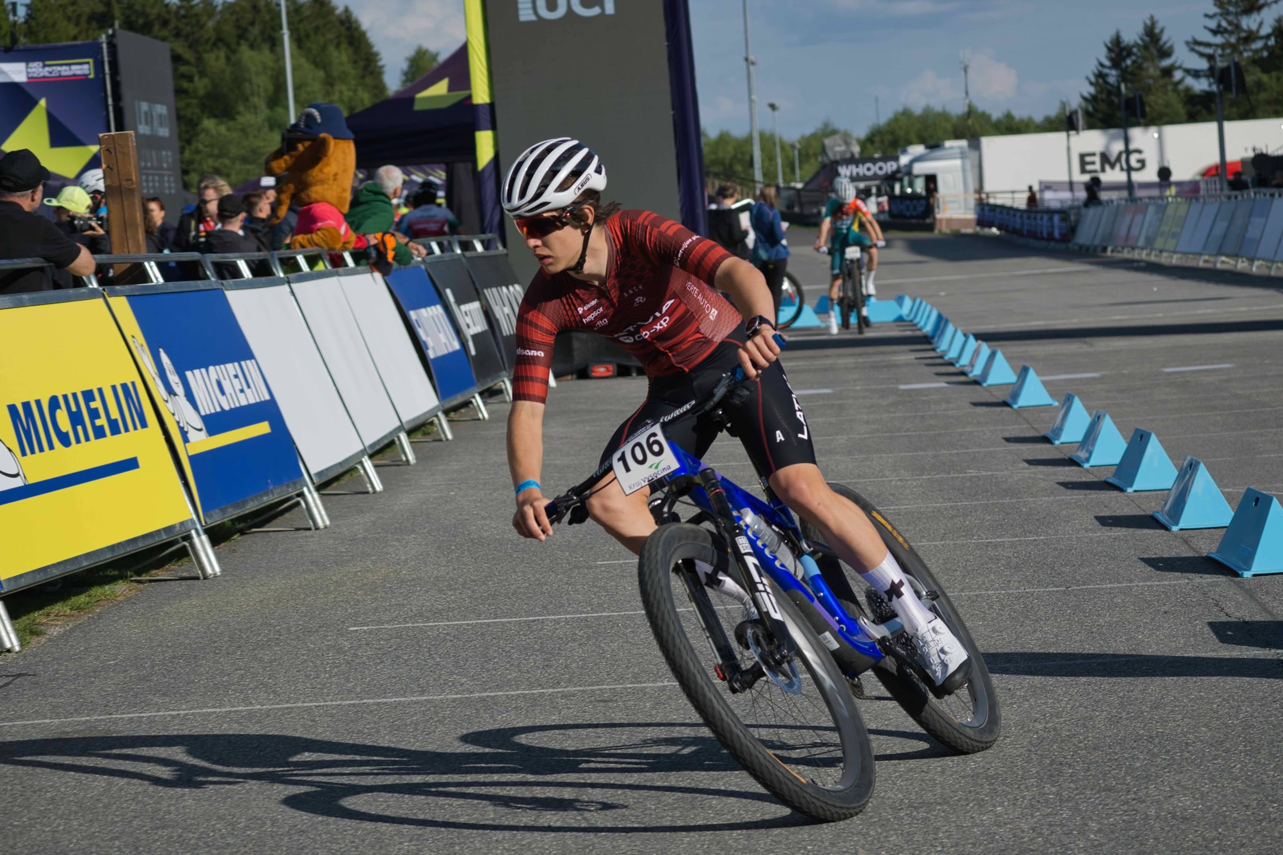Pivors izcīna augsto sesto vietu Pasaules junioru sērijas Čehijas posma XCC krosā