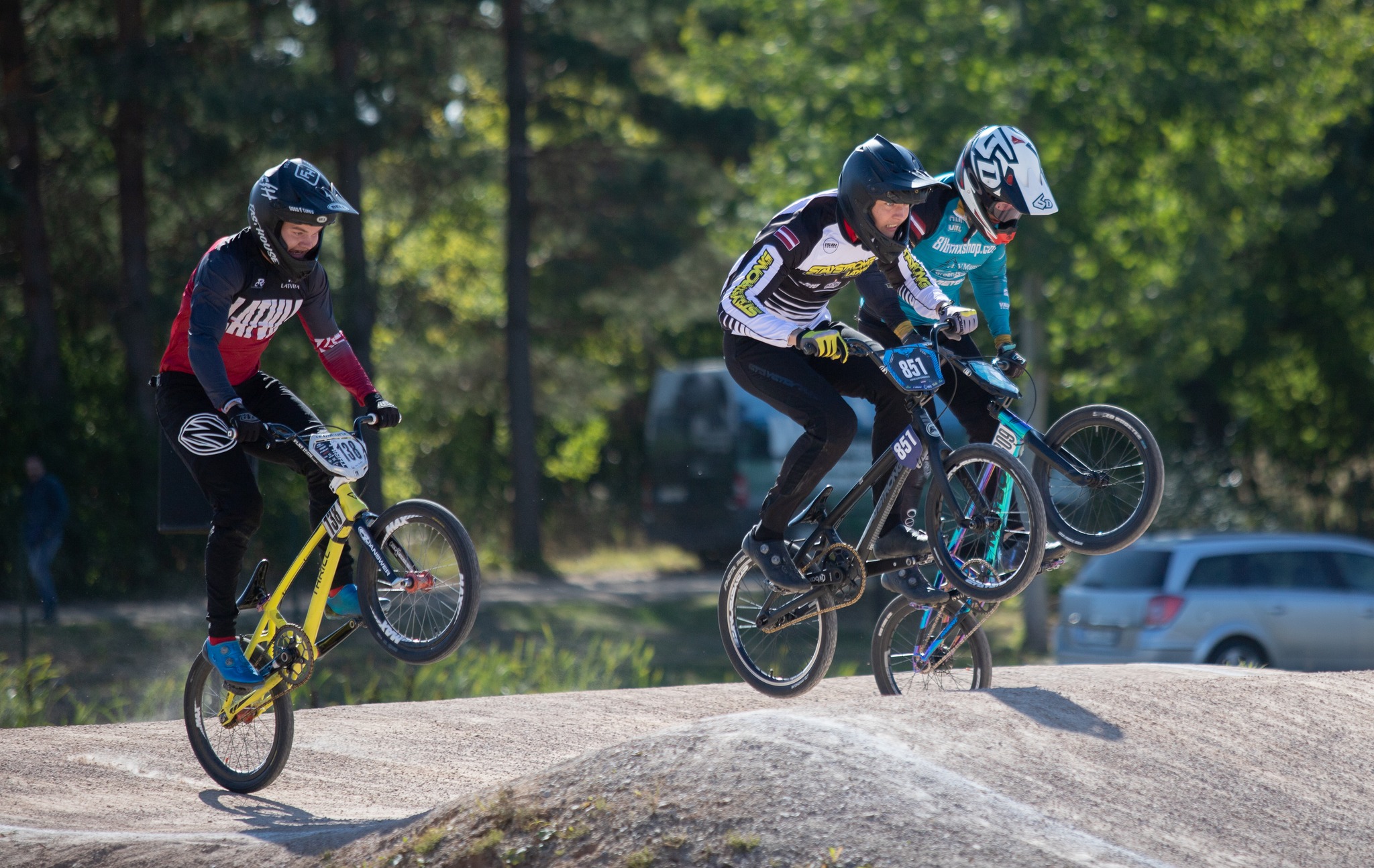 Ar jaunu nosaukumu šonedēļ Saldū startēs Latvijas BMX kauss