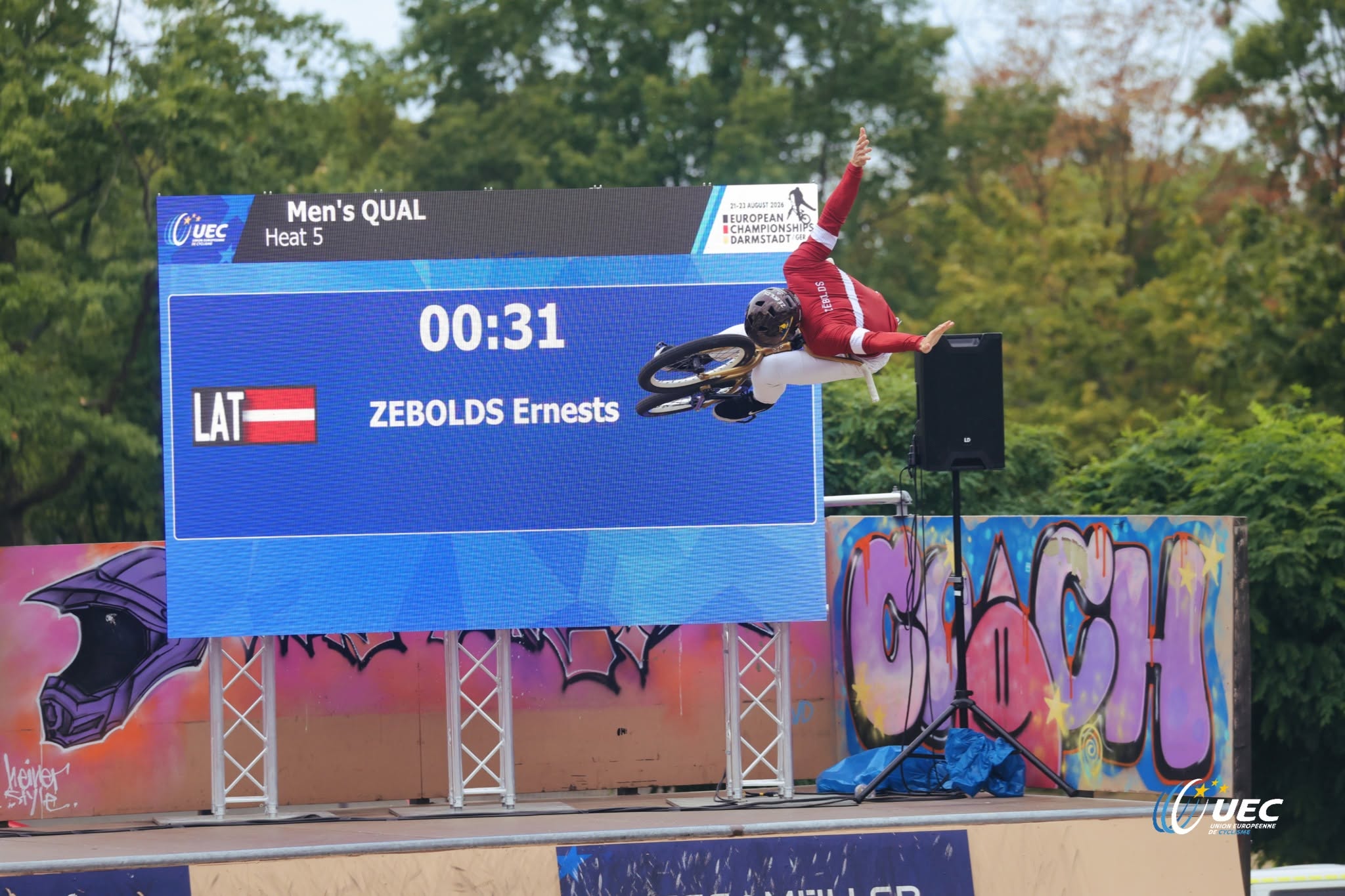 Olimpietis Zēbolds sasniedz pusfinālu Eiropas čempionātā BMX frīstailā