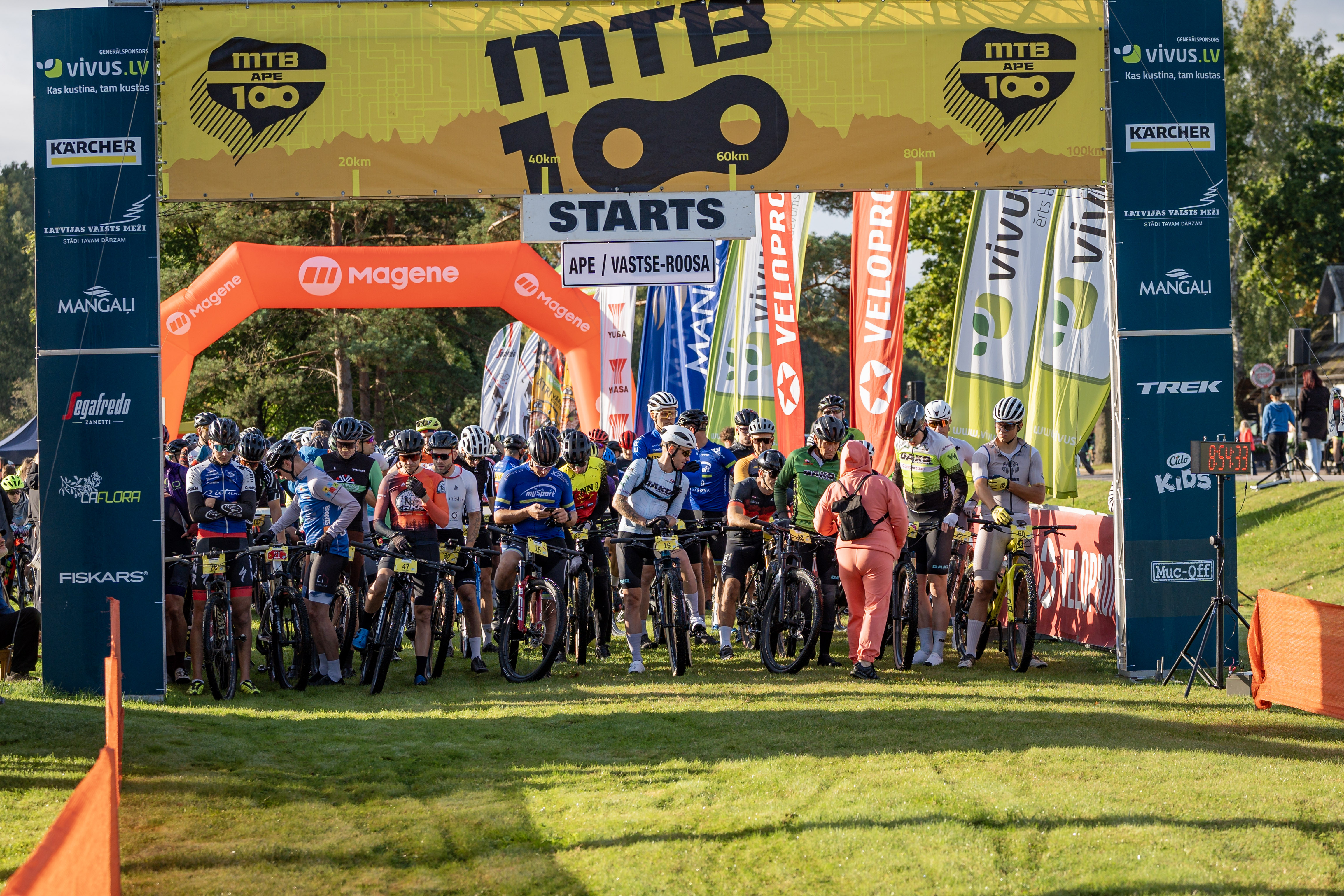 Apē ar MTB100 izaicinājumu noslēgusies Vivus.lv MTB Maratona 2026. gada sezona
