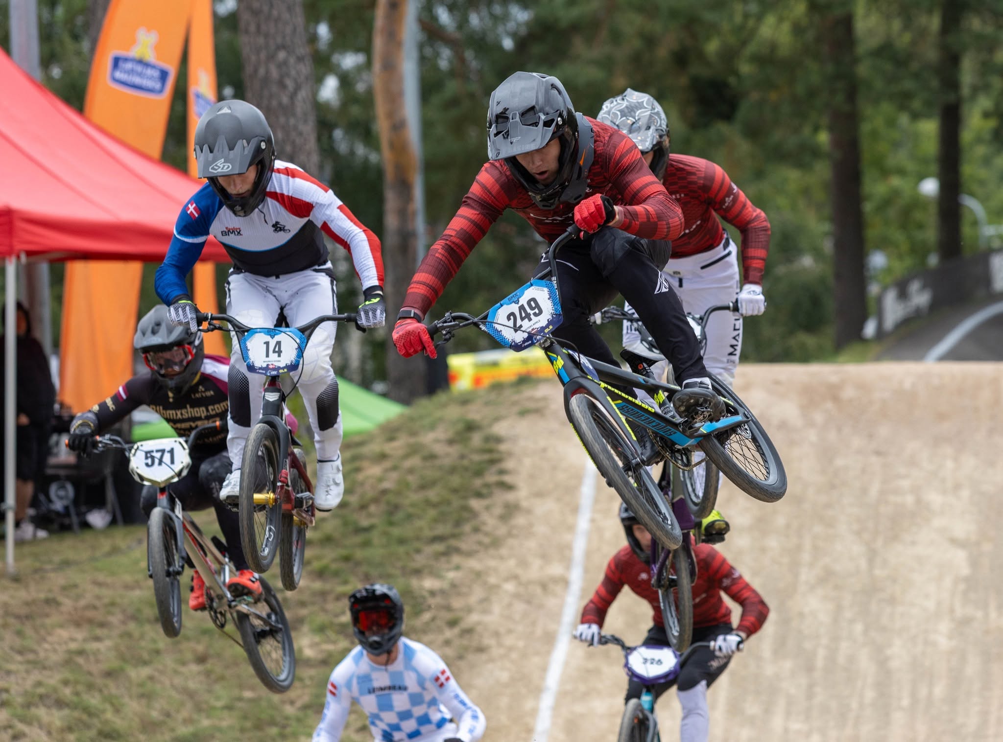 “Riga Cup” Dīre revanšējās Apelam; Stūriška Pētersonei + FOTO Galerija