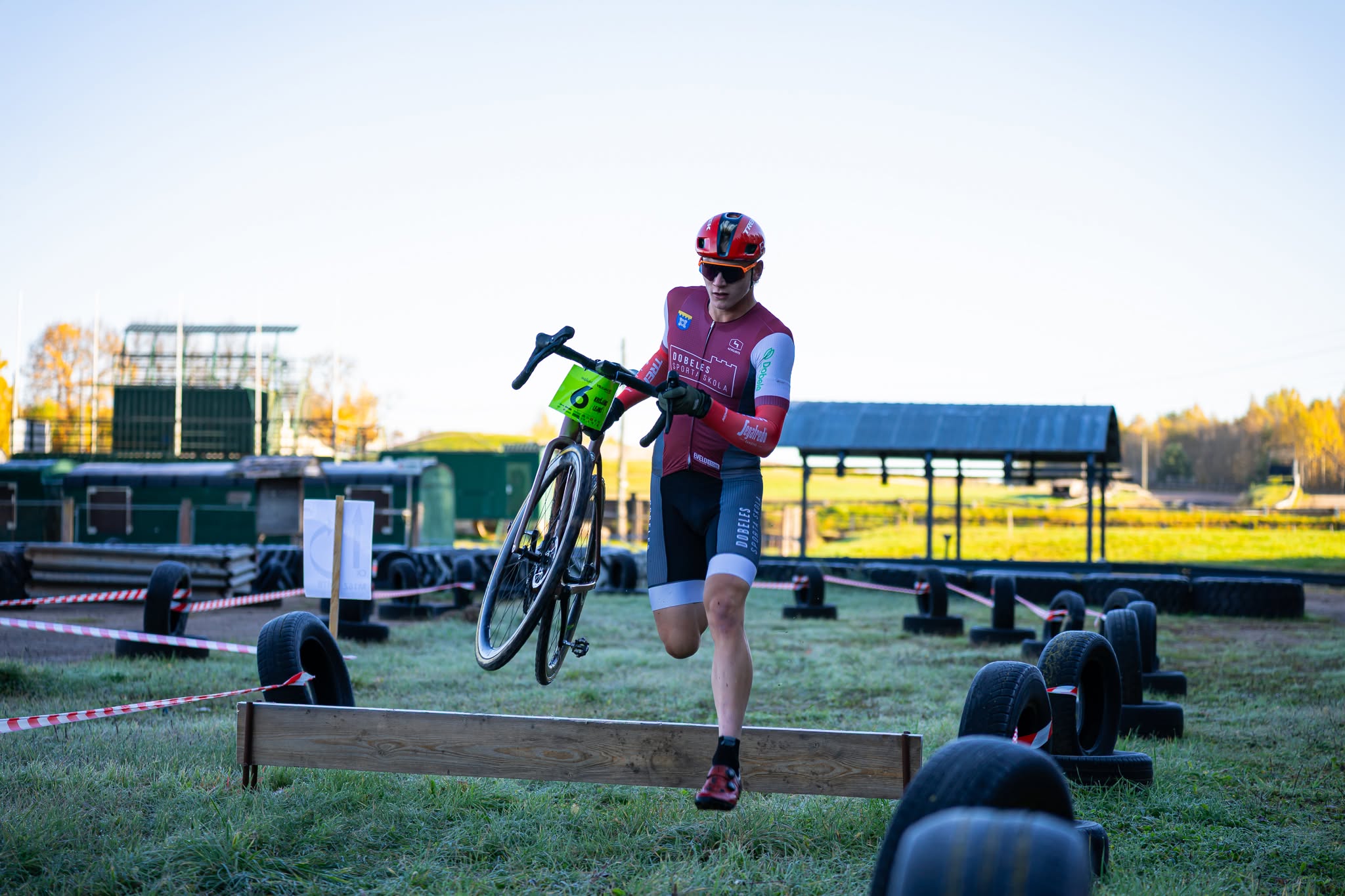 Smiltenē turpināsies Latvijas kauss CX velokrosā