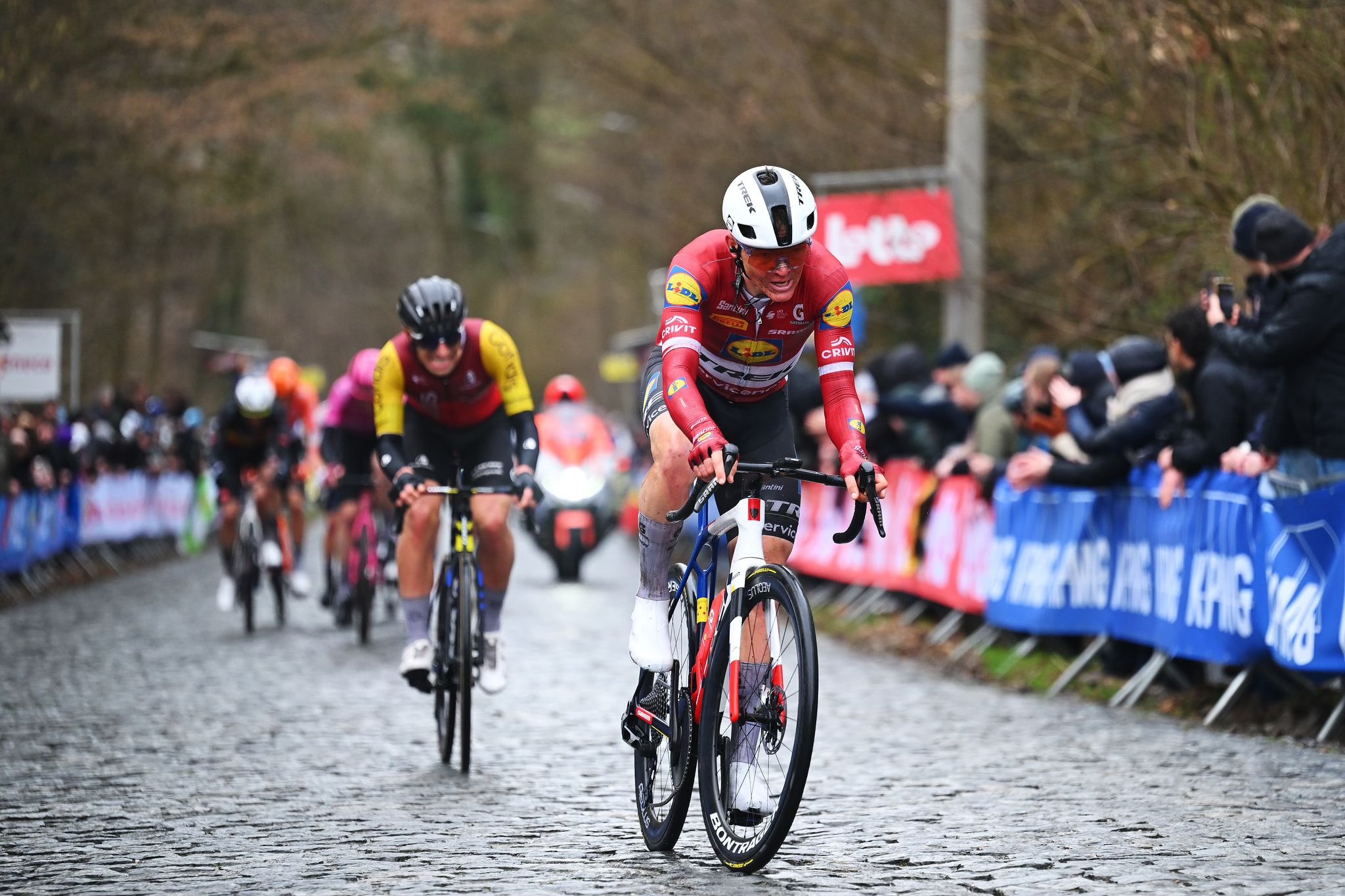 Skujiņš nostrādā uz jauno Alvaresu; “Kūrne – Brisele – Kūrne” uzvar Brenans