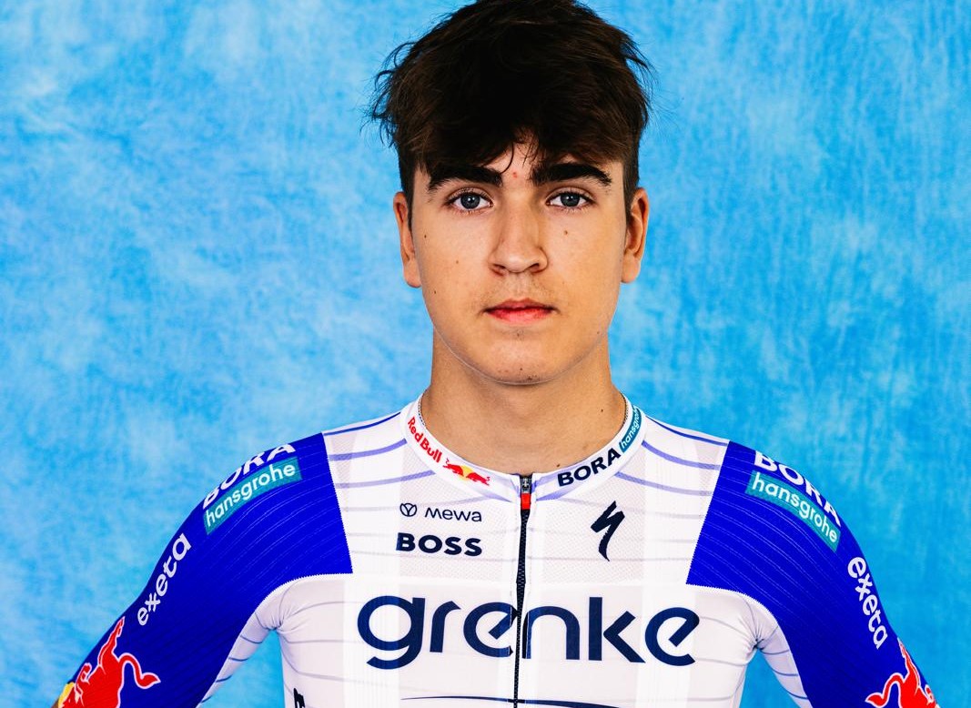 Starptautiskajās komandās jauno sezonu uzsāks 10 Latvijas junioru šosejas riteņbraucēji