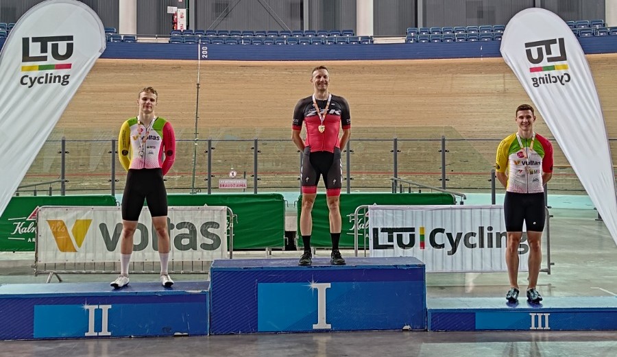 Korņilovam uzvara un otrā vieta UCI līmeņa treka sacensībās Lietuvā
