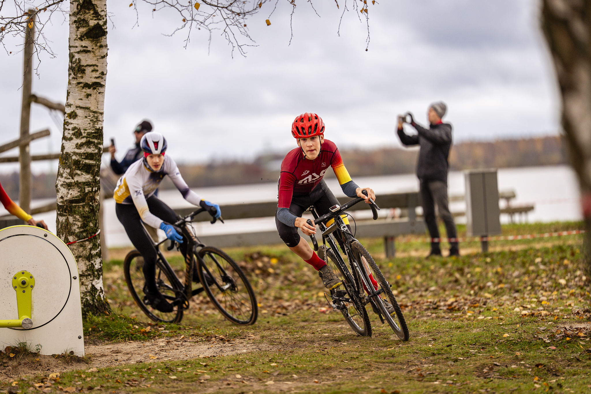 Štrauhmanis gūst 44. vietu EČ CX velokrosā M15 grupā