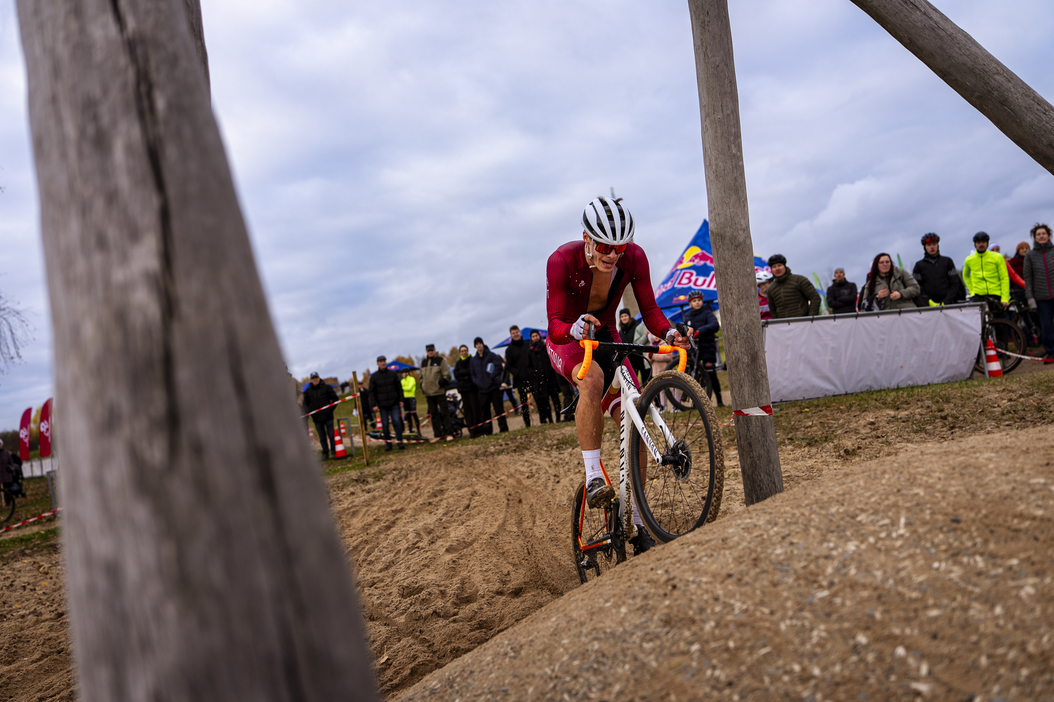 Sekmīgi aizvadīta pirmā Latvijas kausa sezona CX velokrosā + Rezultāti