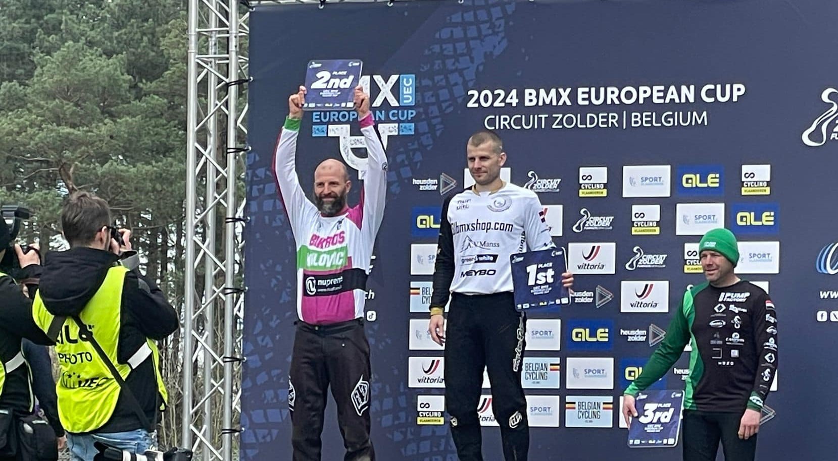 Latvijas Challange klašu braucējiem četras godalgas BMX EK 4. posmā